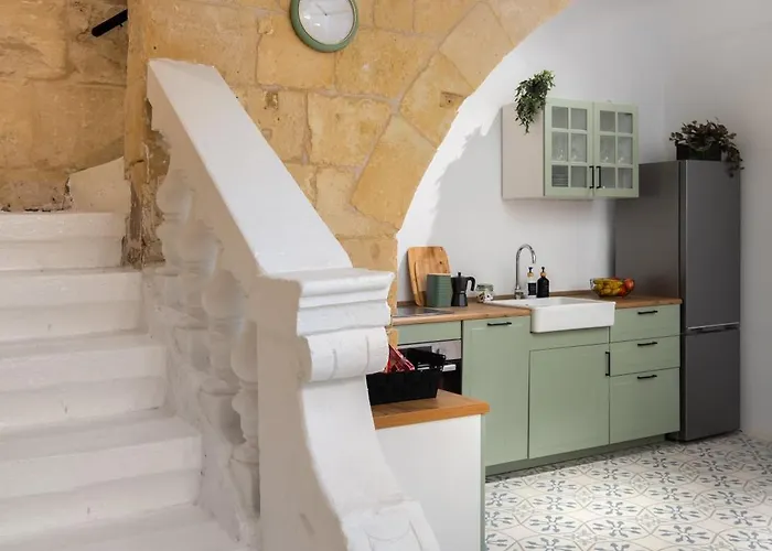 度假居 Vittoria - Charming 500-year-old House Nestled Within The Fortified Walls Of *