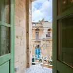 Vittoria - Charming 500-year-old House Nestled Within The Fortified Walls Of *