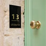 Vittoria - Charming 500-year-old House Nestled Within The Fortified Walls Of بيرغو