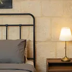 Vittoria - Charming 500-year-old House Nestled Within The Fortified Walls Of بيت للعطل *