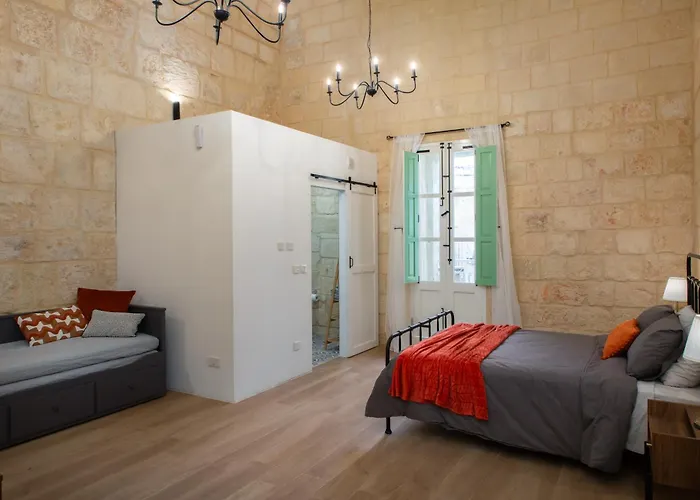 Vittoria - Charming 500-year-old House Nestled Within The Fortified Walls Of *